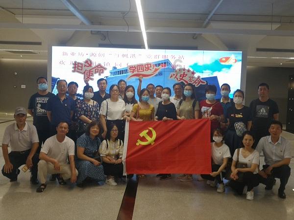 小小兵团